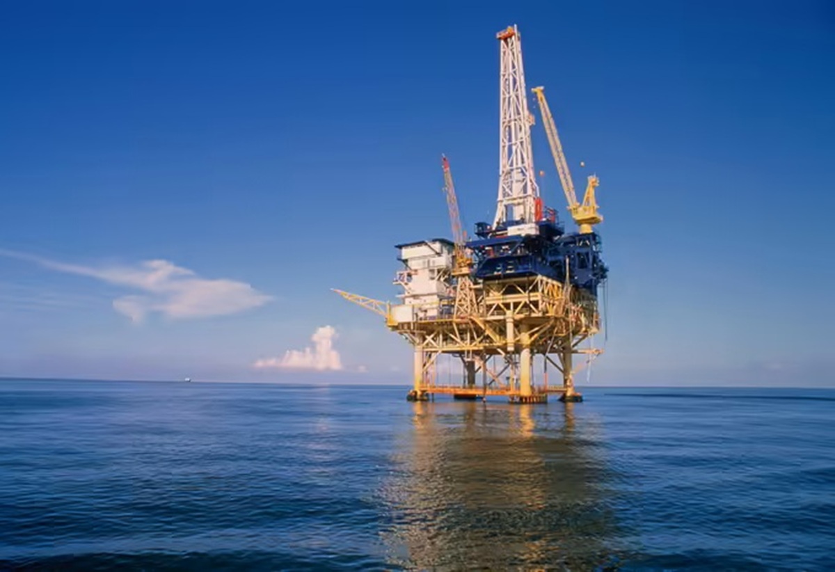 Oil rig platform